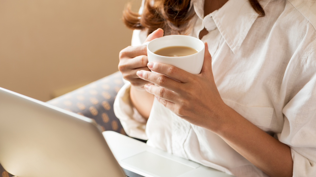 In 2025, the beverage trends that Gen Z loves will clearly reflect the values of health, sustainability, and creativity.